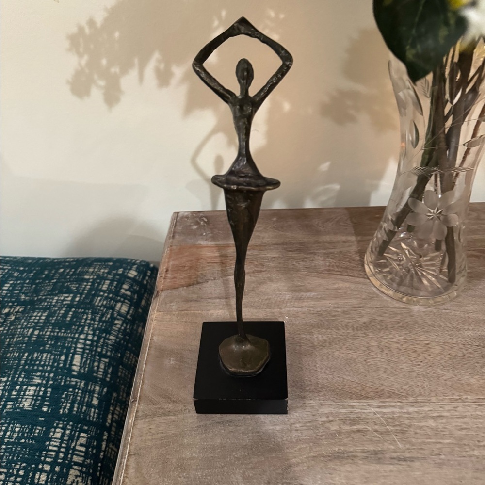 Pier 1 ballerina statue / dance / ballet / home accent : home decor